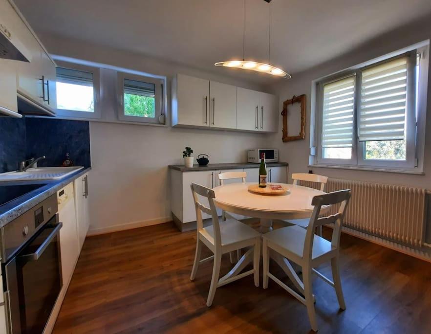 Rooms 4 Persons Kaysersberg Εξωτερικό φωτογραφία